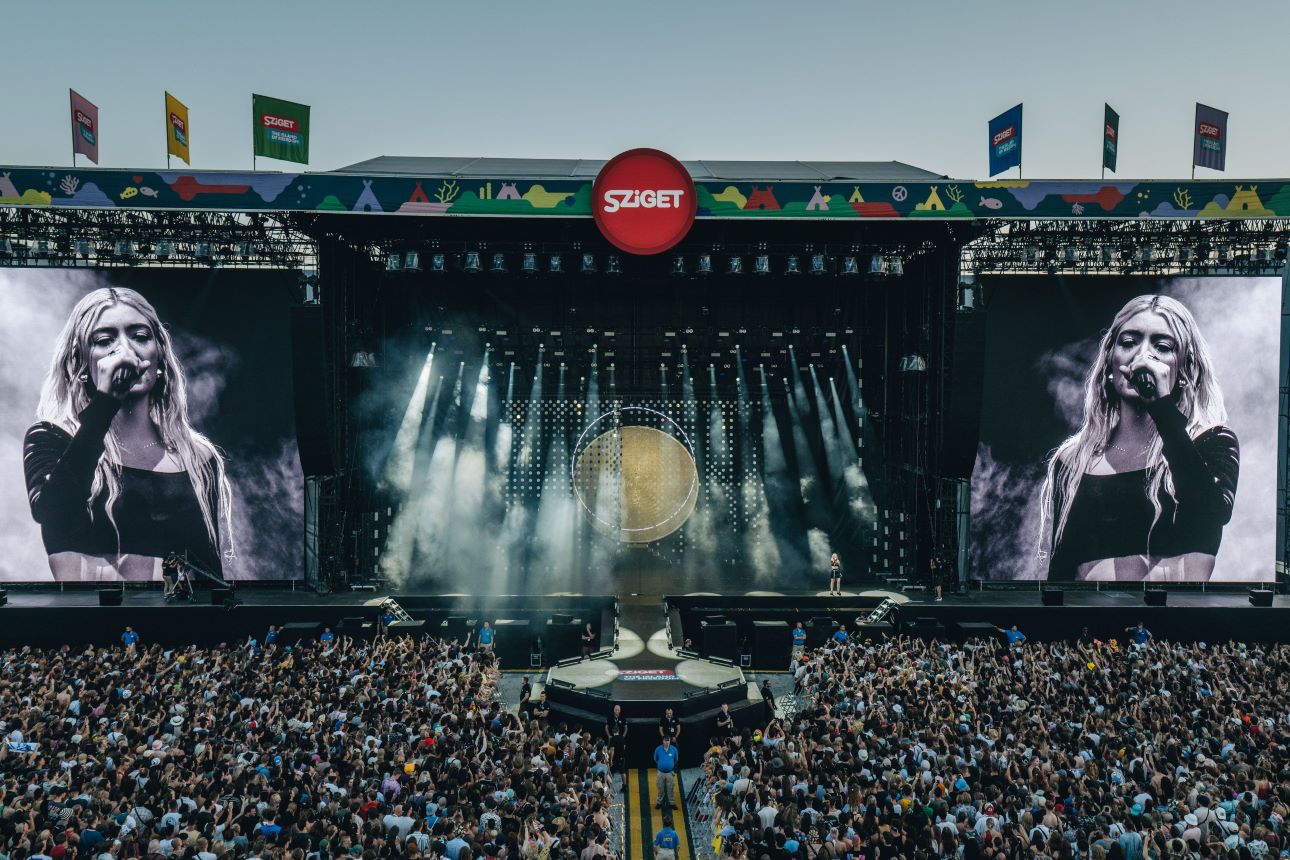 sziget-nagszinpad