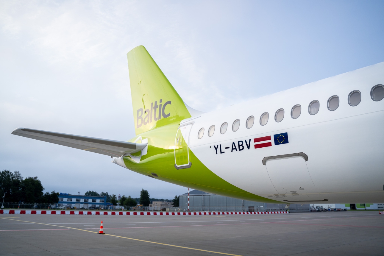 Meg&eacute;rkezett az airBaltic 48. Airbus A220-300-as g&eacute;pe, Fot&oacute;: airBaltic