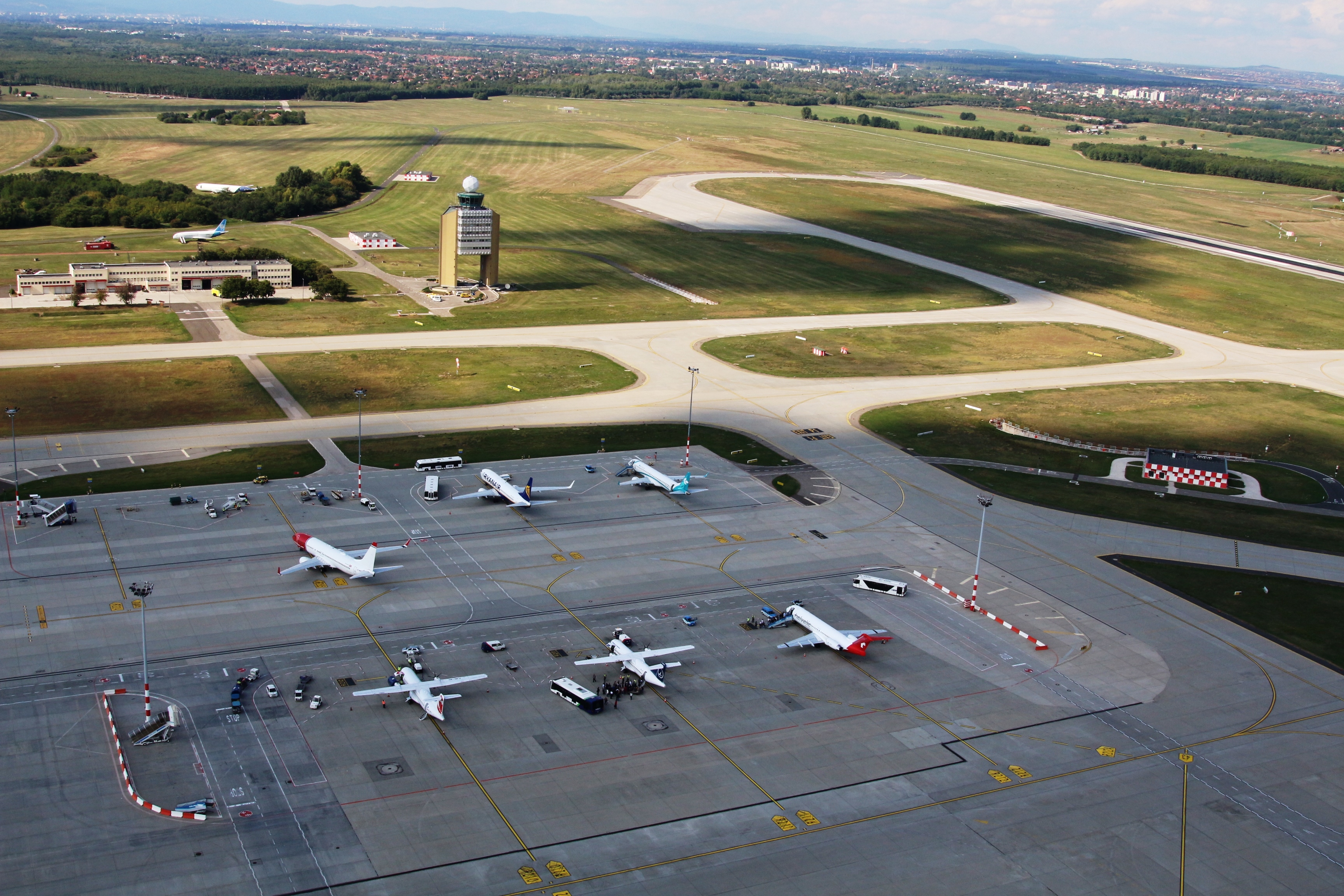 Liszt Ferenc Nemzetk&ouml;zi Rep&uuml;lőt&eacute;r, Fot&oacute;: Budapest Airport