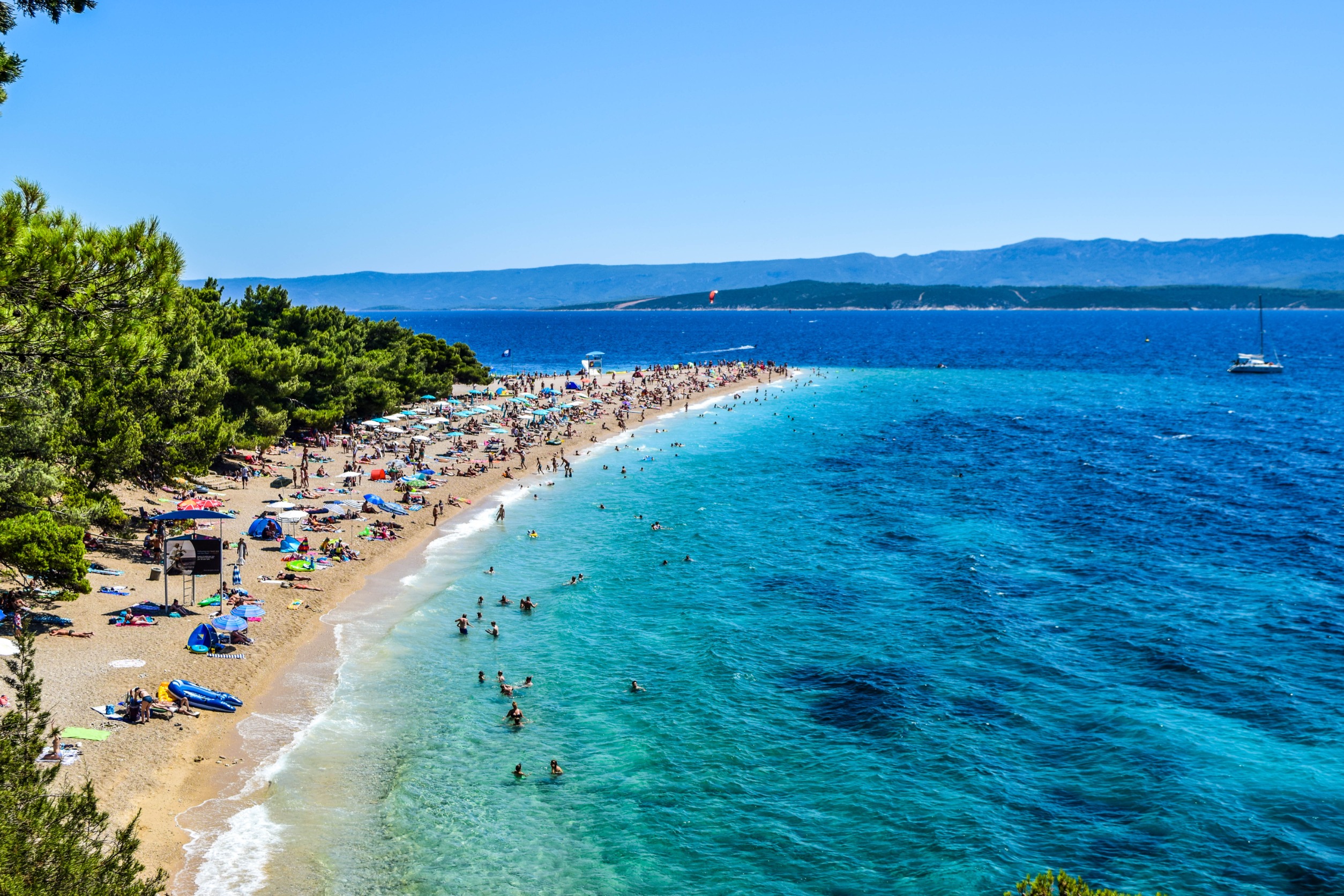 A Brac sziget&eacute;n l&eacute;vő Aranyszarv strand, Fot&oacute;: 123rf.com