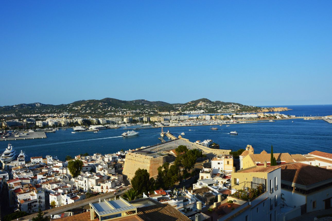 Ibiza-Dalt-Vila-123rf