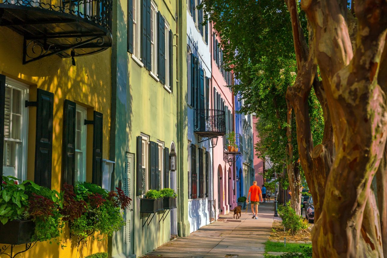 Charleston-18-szazadi-hazak-123rf