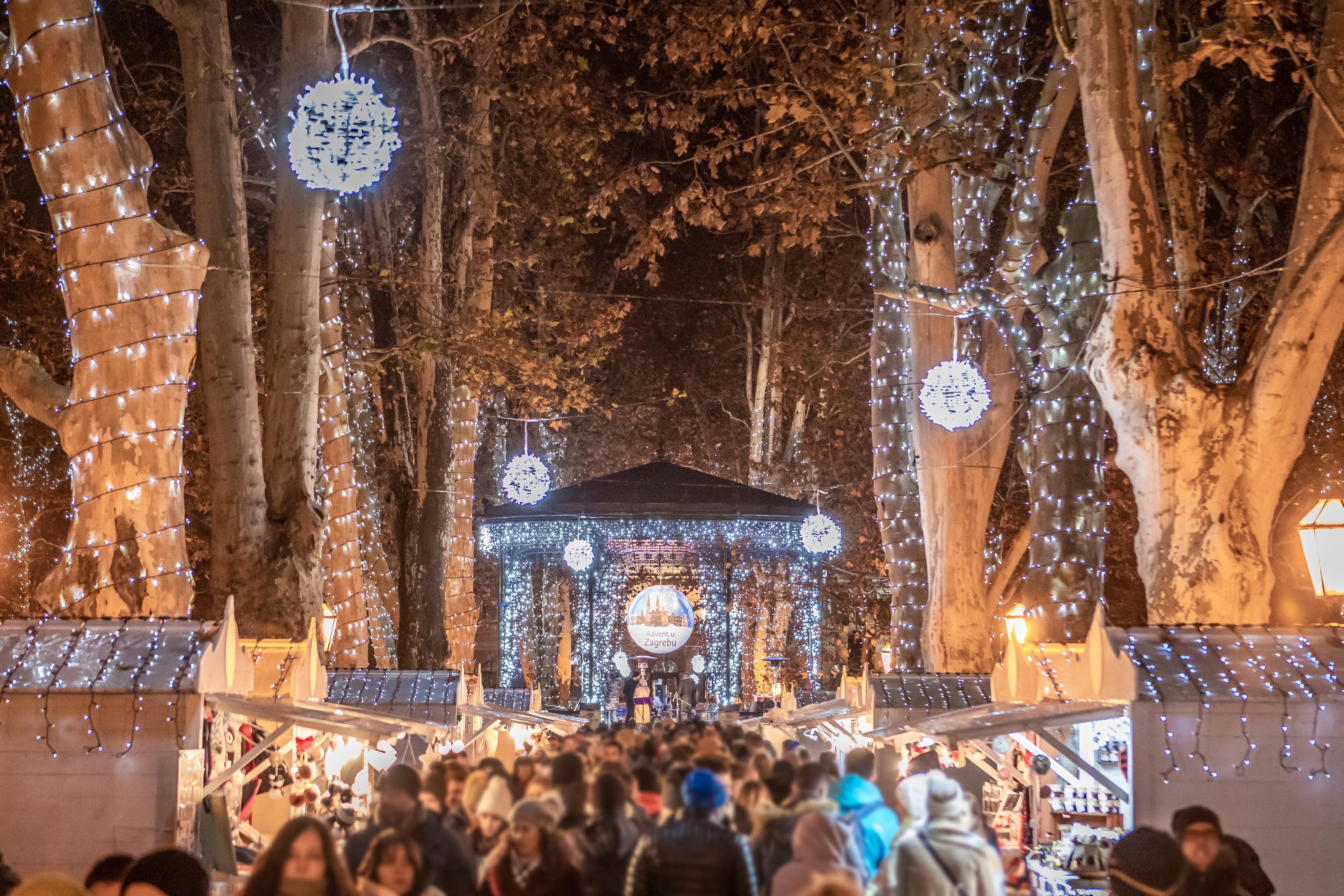 advent-zagreb-optimized-for-web-julien-duval