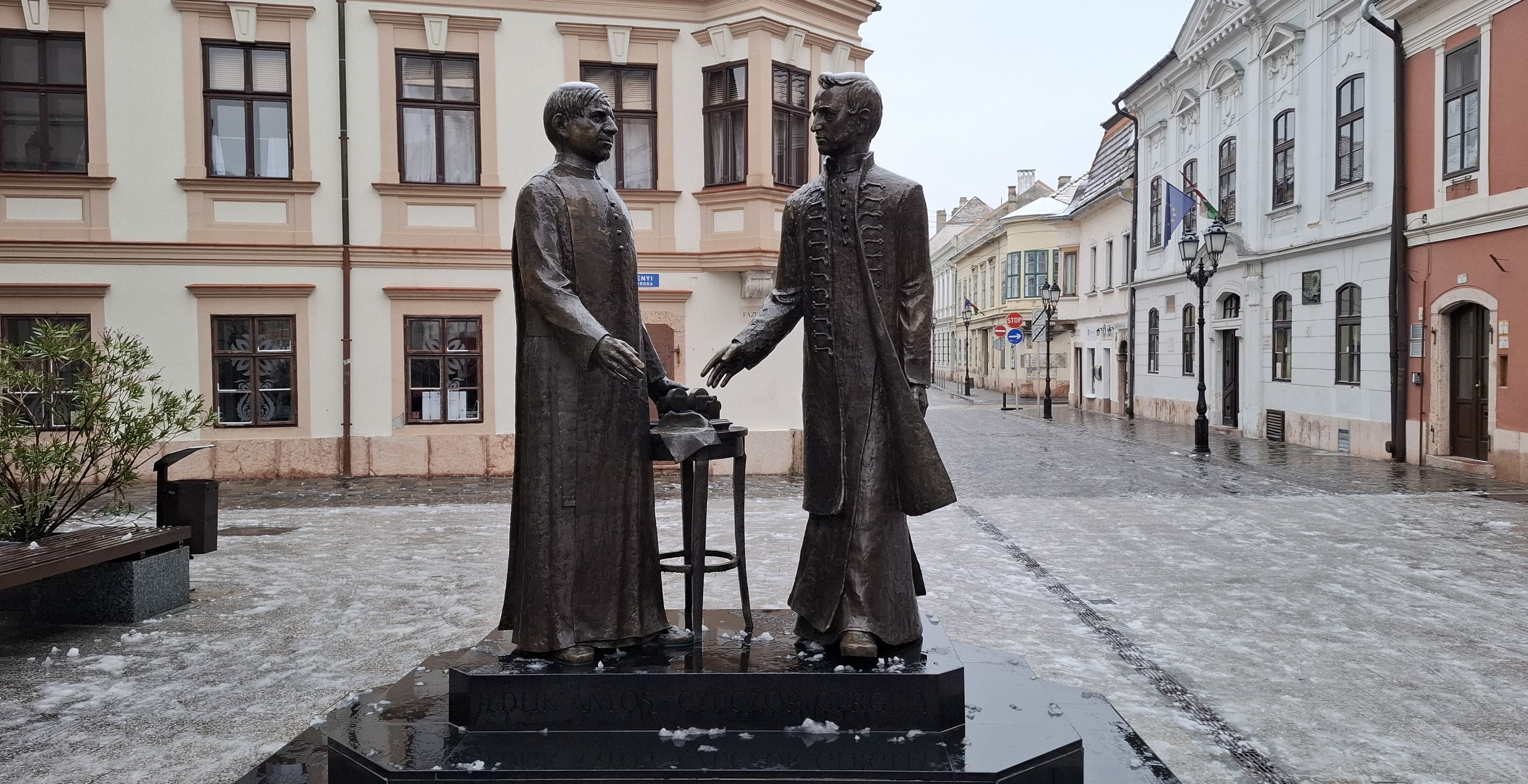 gyor jedlik czuczor szobor, Fot&oacute;: turizmus.com
