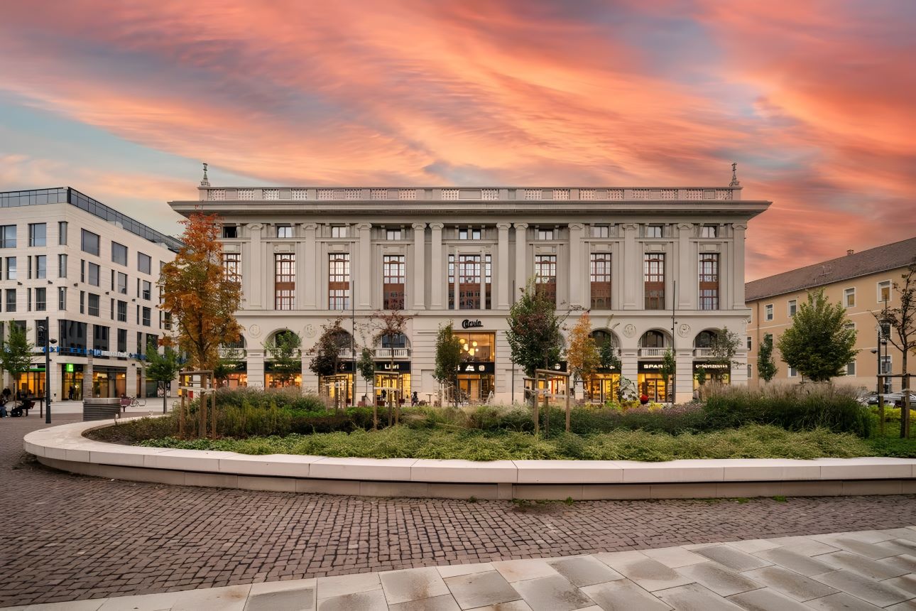 Ruby-Hotels-Corvin-Palace-homlokzat