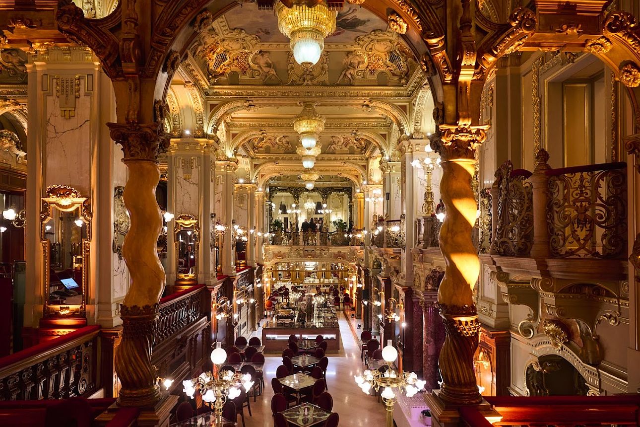 New York Cafe, Fot&oacute;: Eventrend