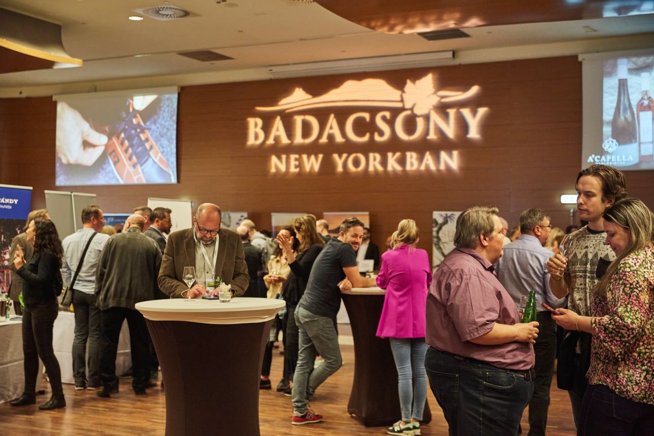 badacsony-a-newyorkban-dancsecs-ferenc2