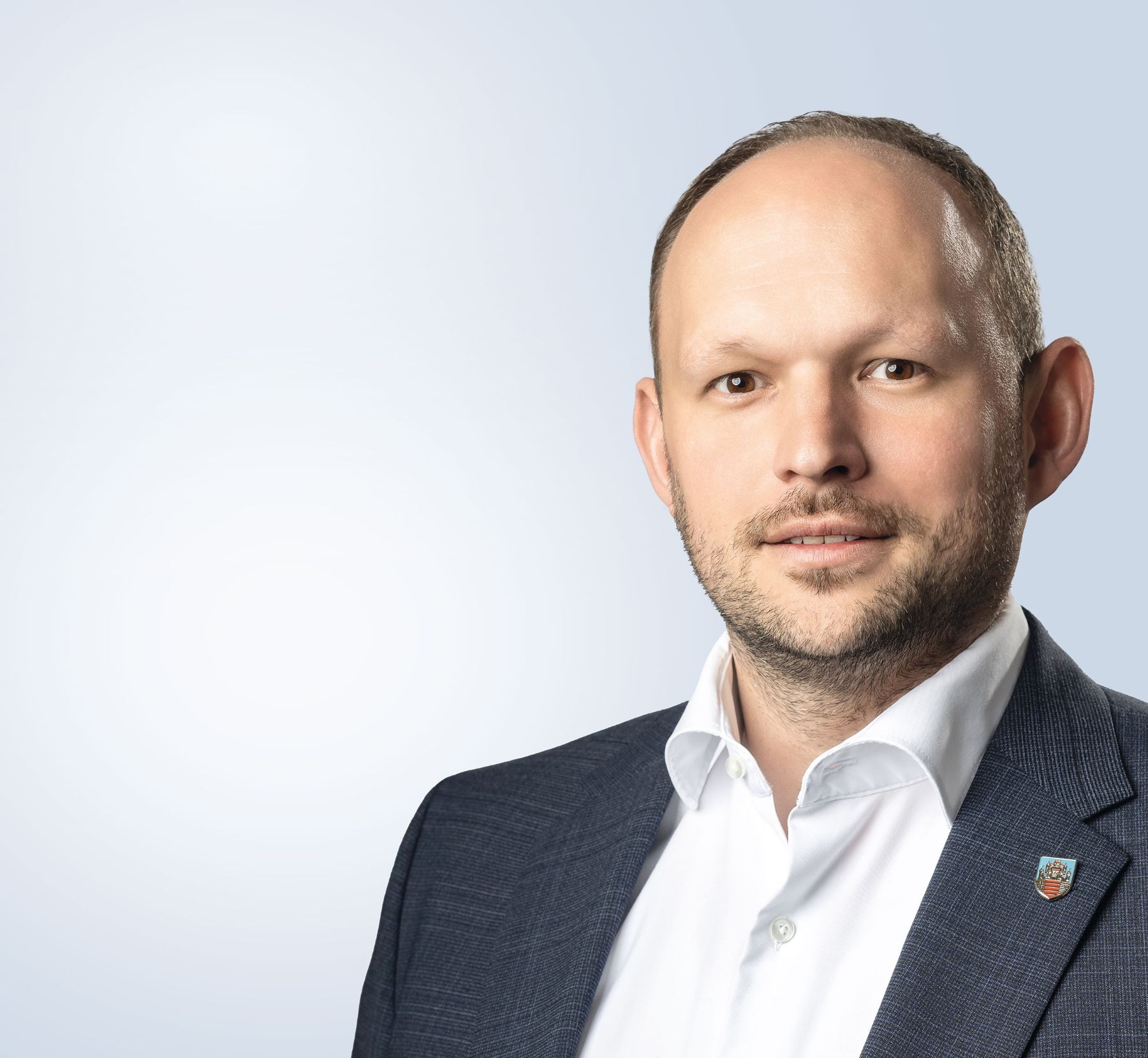 hernadi adam, Fot&oacute;: Esztergom &Ouml;nkorm&aacute;nyzata