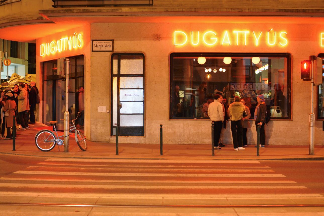 Dugattys-1