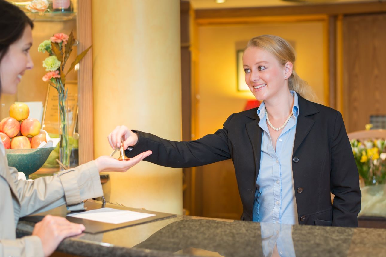 hotel-recepcio-123rf, Fotó: 123rf.com