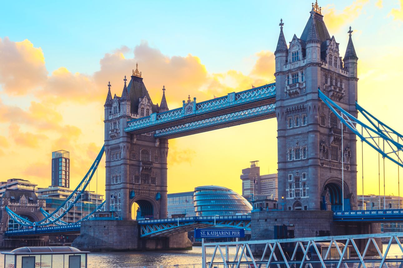 tower-bridge-123rf