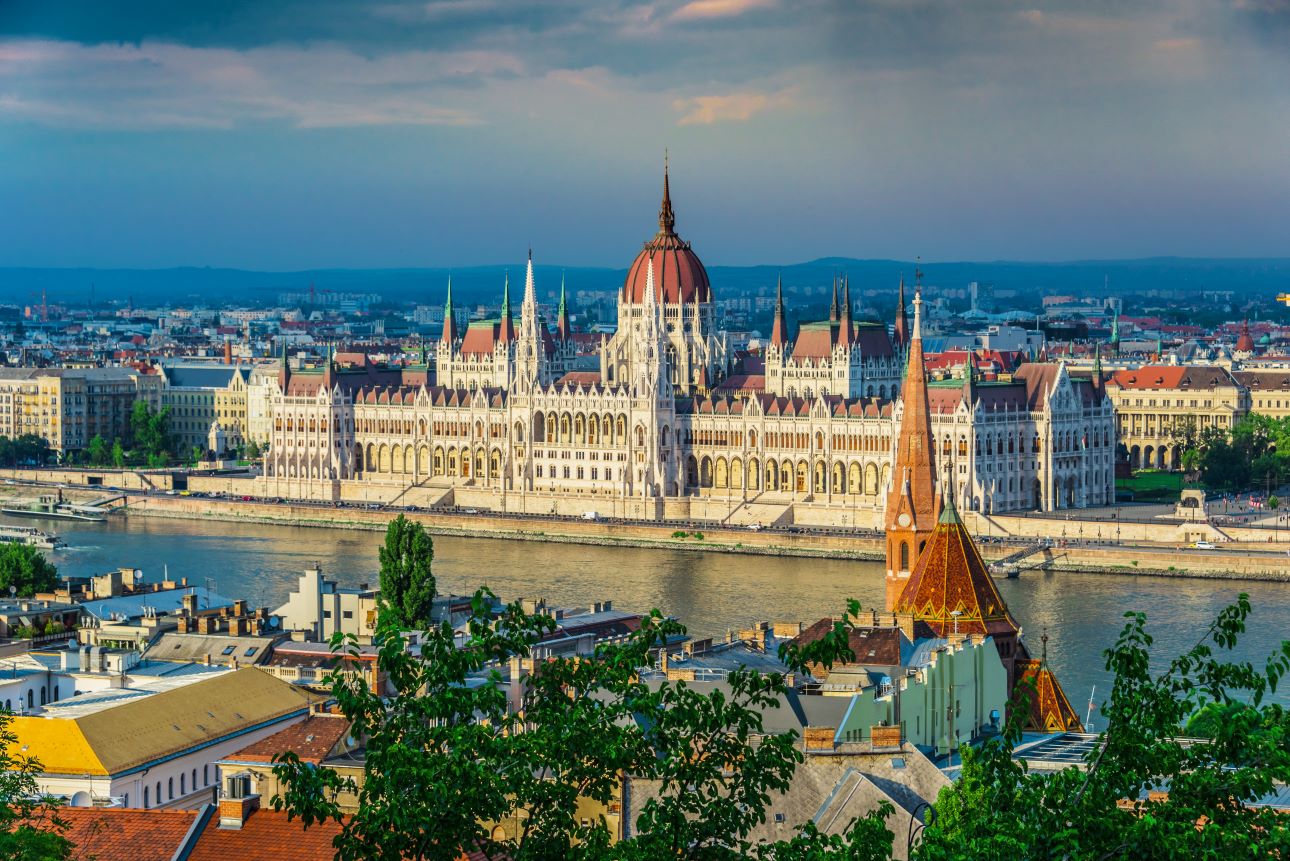 budapest-123rf