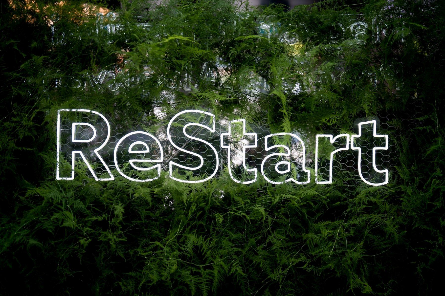 restart-2, Fot&oacute;: Dr. Schmidt &Aacute;d&aacute;m / FB