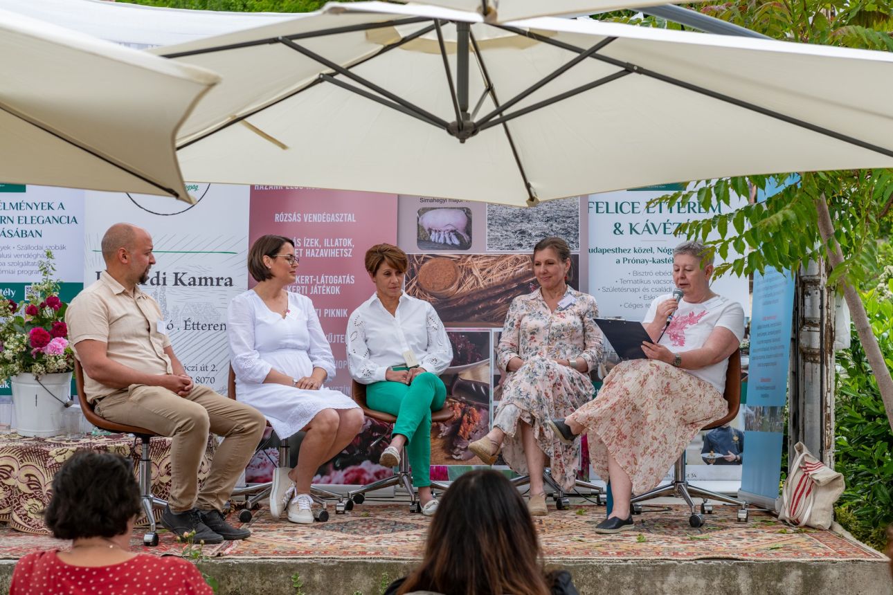 Rózsavikág-panelbeszélgetés, Fotó: Rózsavilág