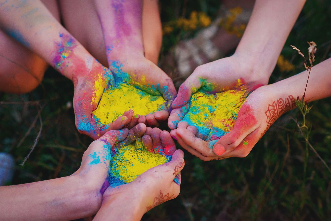 holi-party-123rf