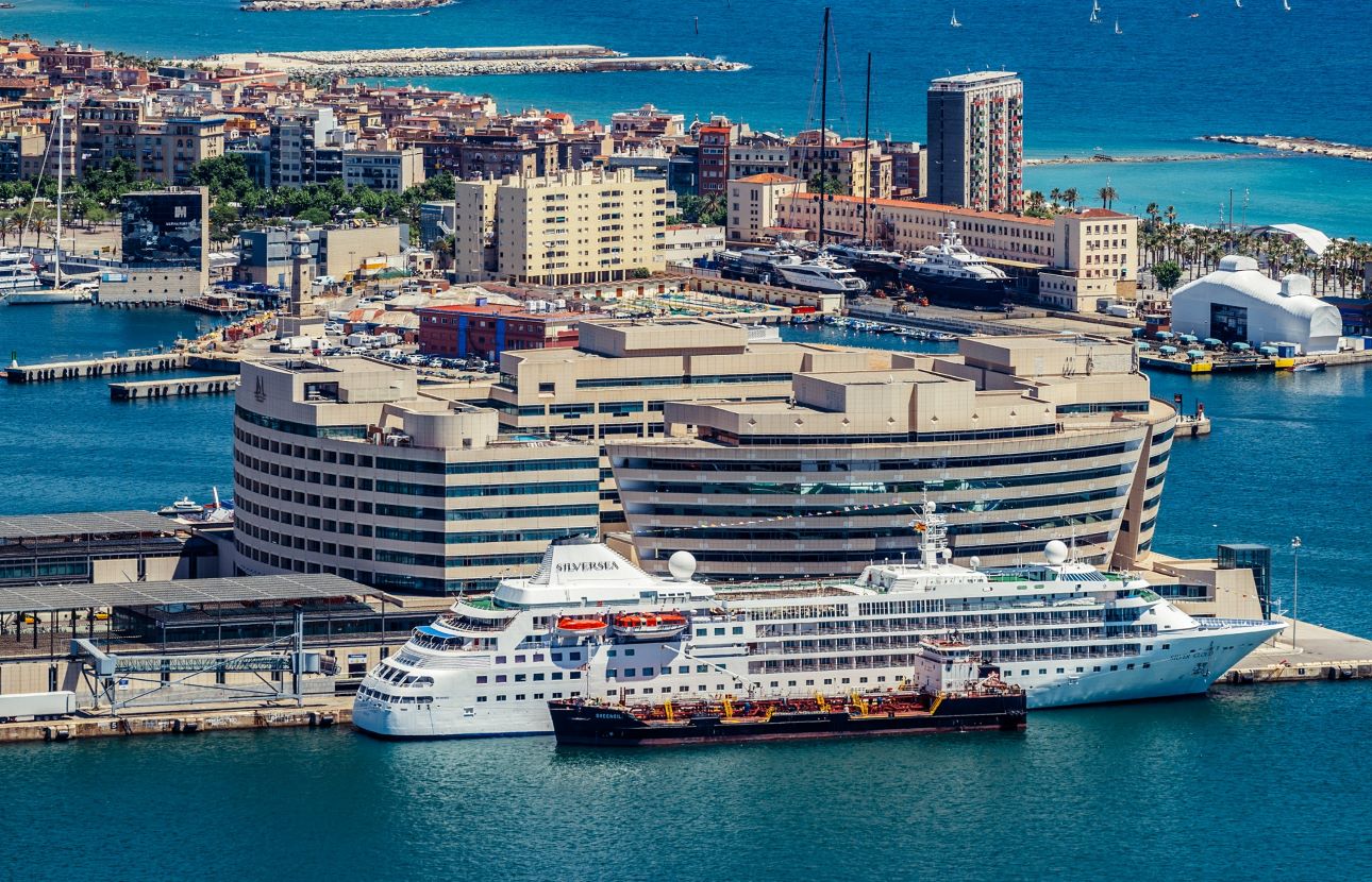 barcelona-tengerjaro, Fot&oacute;: 123rf.com