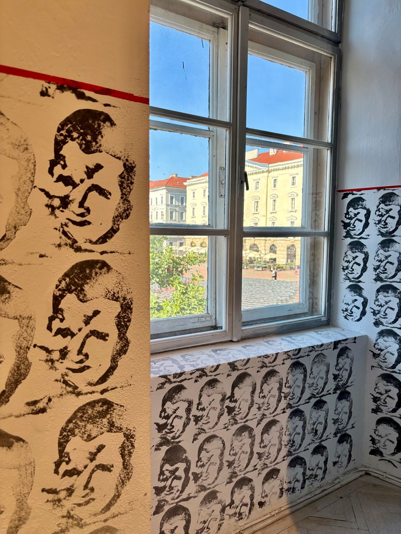 Temesvar-kortars-kiallitas, Fot&oacute;: Fucsk&oacute; Hajnalka