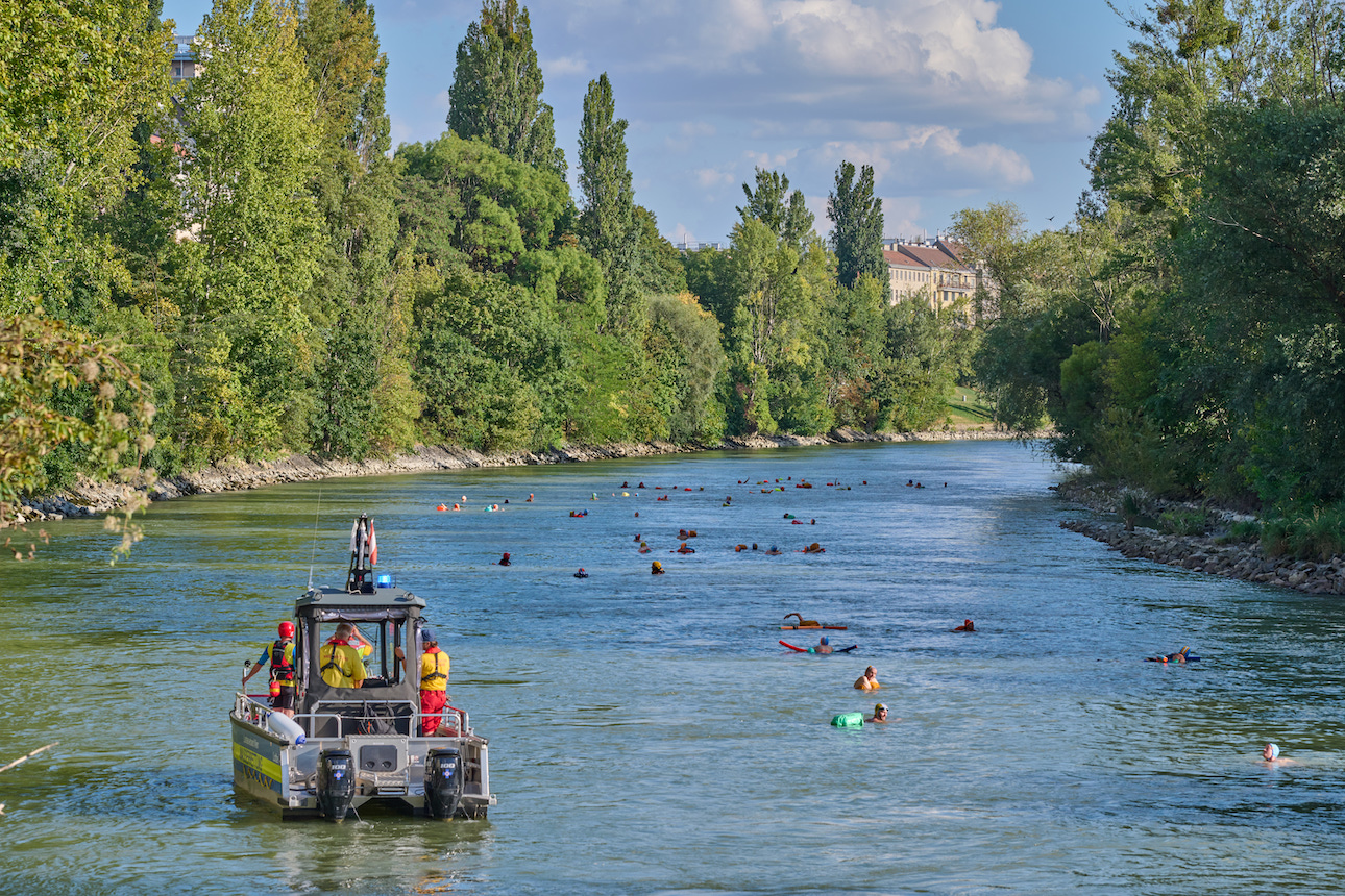 foto-c-Donaukanal-Schwimmparade-Christopher-Mavric, Fot&oacute;: Schwimmparade Donaukanal/Christofer Mavric