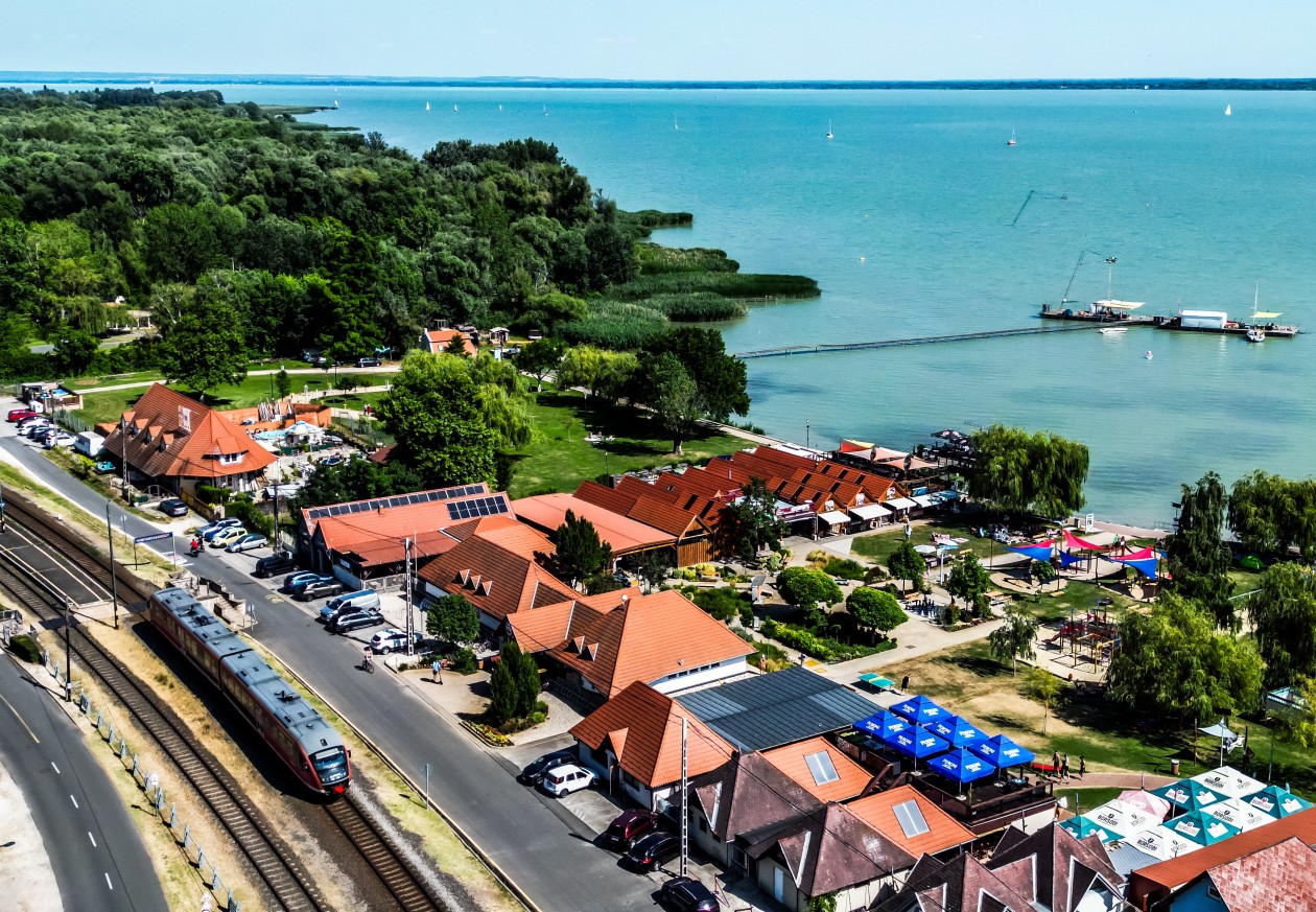 balaton-mav-vonat, Fot&oacute;: M&Aacute;V