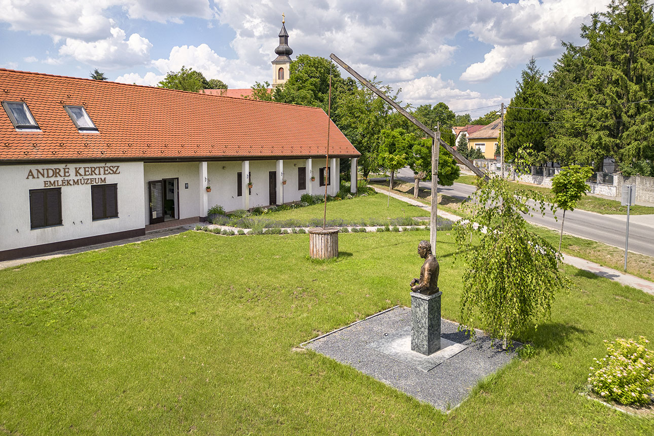 Andr&eacute; Kert&eacute;sz M&uacute;zeum, Fot&oacute;: Tourinform R&aacute;ckeve