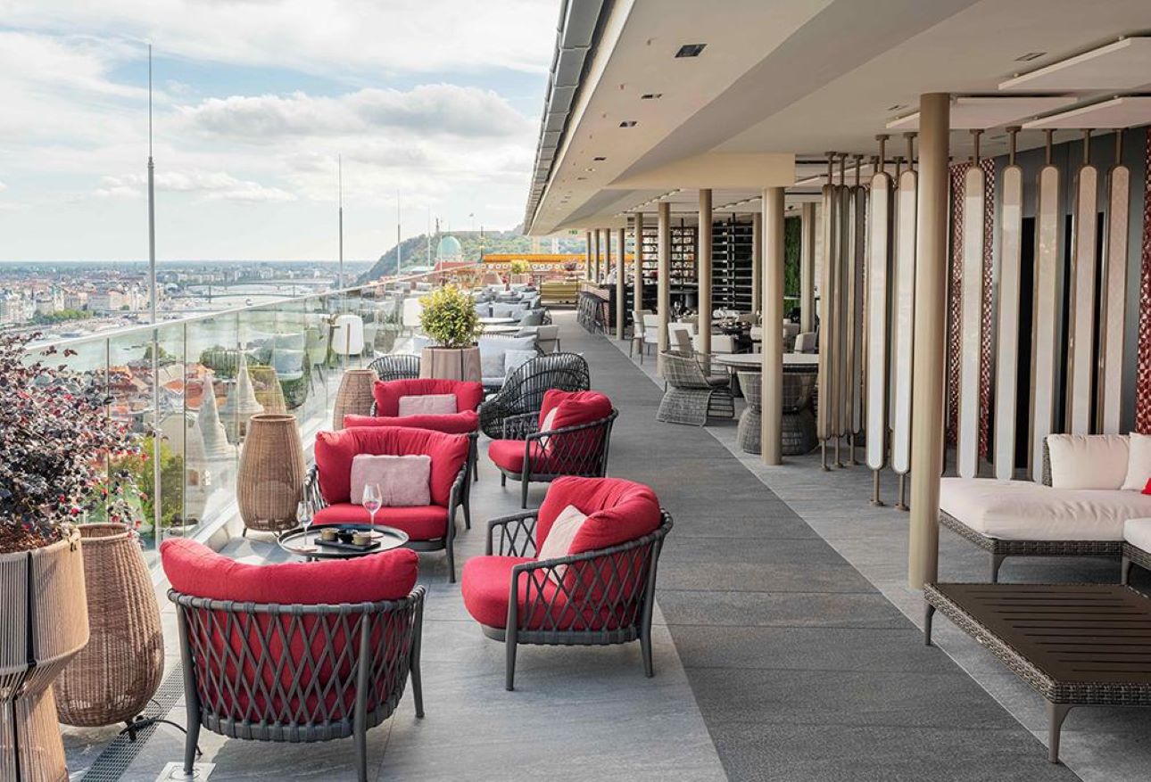 White-Raven-Skybar-Lounge, Fotó: White Raven Skybar & Lounge