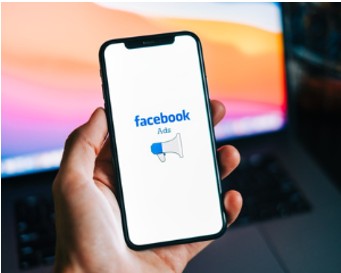 MTA-08-Facebook-hirdetesek, Fotó: Magyar Turizmus Akadémia