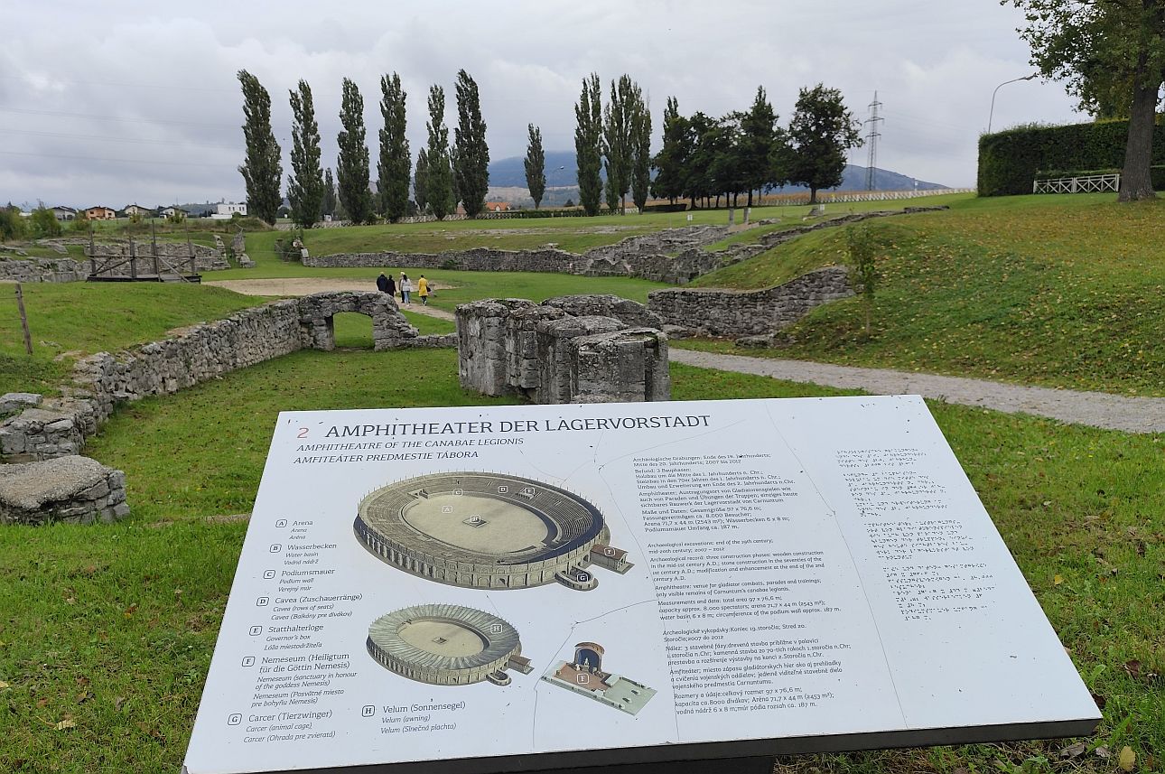 Carnuntum-amfiteatrum, Fot&oacute;: Vajk Brigitta