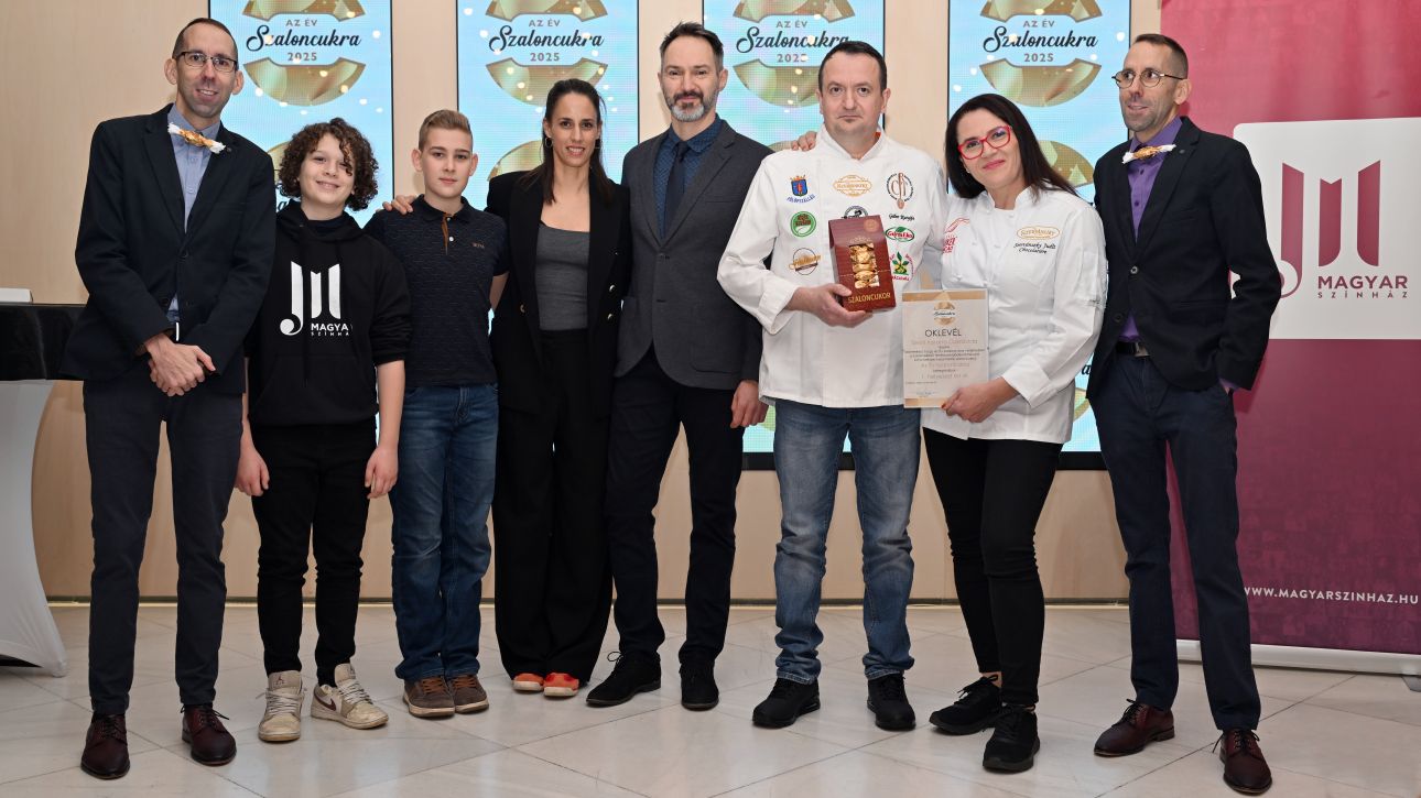 evszaloncukra-dijazottak-csoportkep, Fot&oacute;: azevszaloncukra.hu