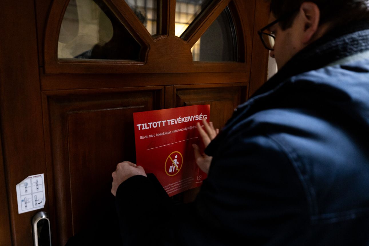 airbnb-tilt&aacute;s-ter&eacute;zv&aacute;ros, Fot&oacute;: Facebook