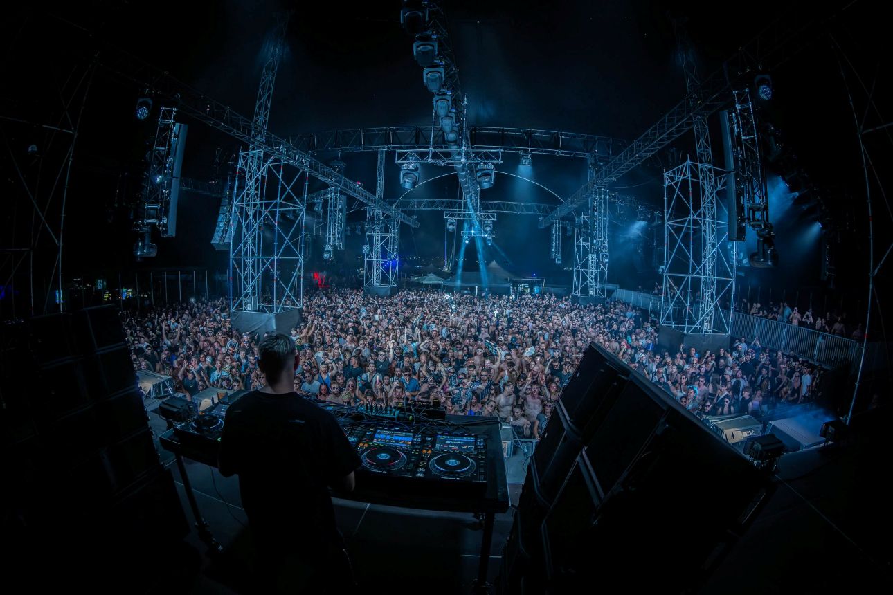 b my lake_dj, Fot&oacute;: B MY LAKE