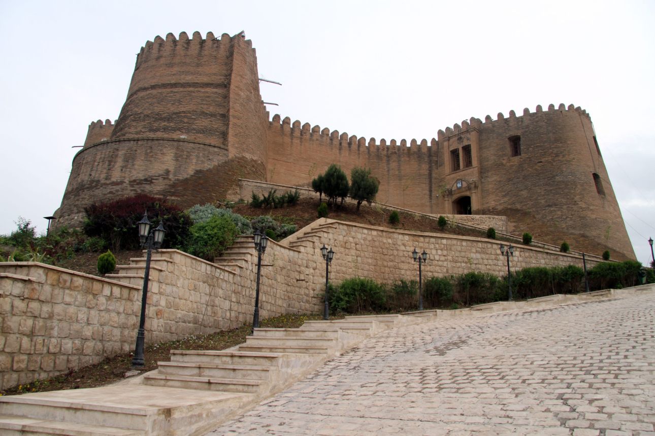 Iran-Khoramabad-erod-123rf