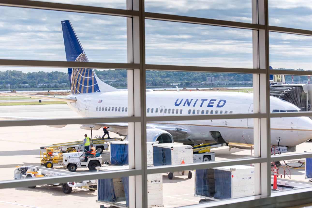 United-Airlines-123rf
