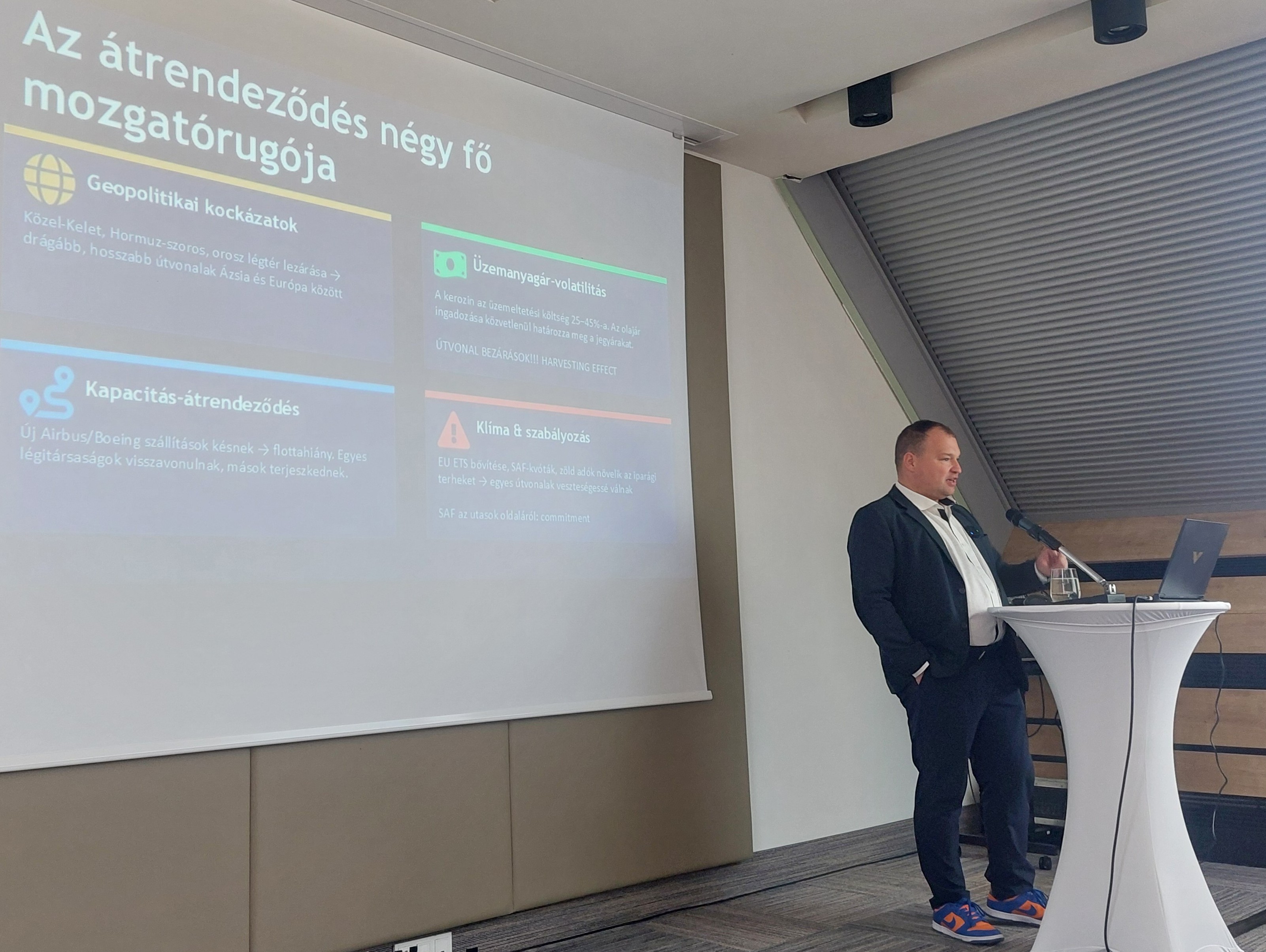 Varga Gabor-vimosz konferencia, Fot&oacute;: turizmus.com