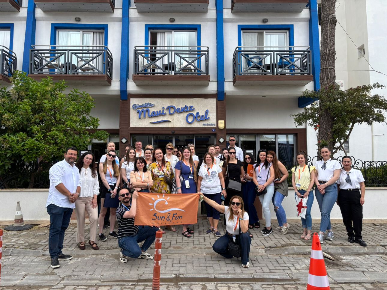 Mavi-Deniz-Otel-csoportkep, Fot&oacute;: Bal&aacute;zs Vivien / Turizmus.com