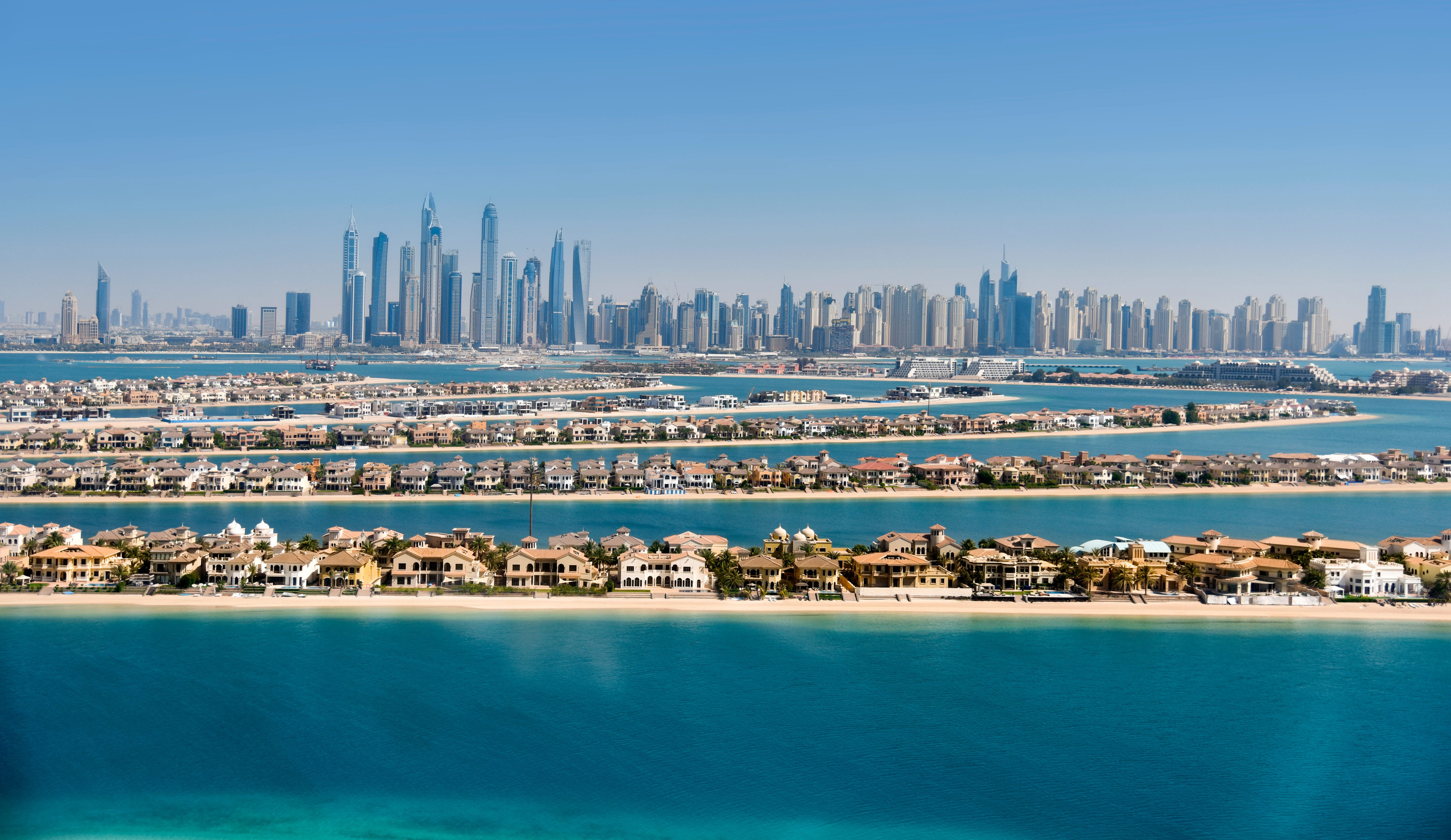 dubaj-palm-jumeirah-felhokarcolok-123rf, Fot&oacute;: 123rf.com