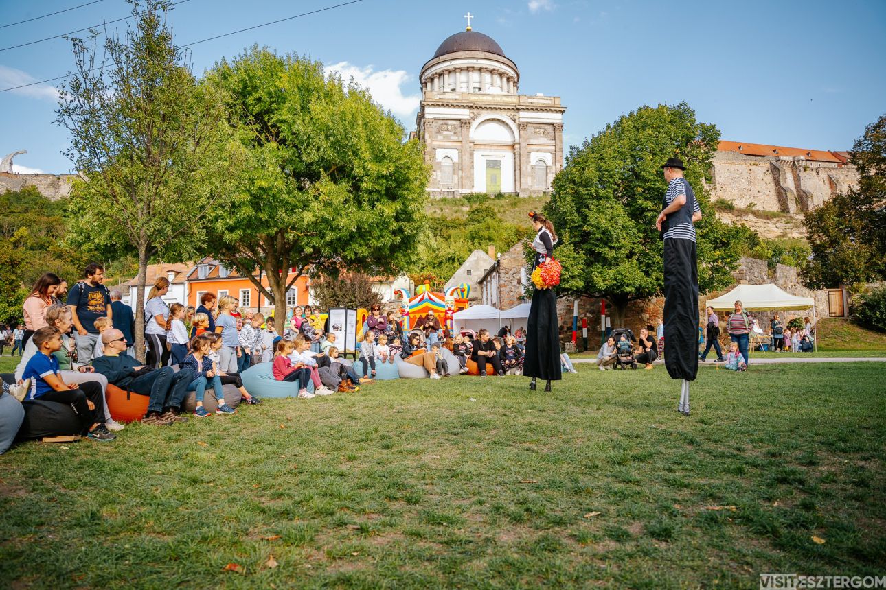 Visit-Esztergom-Hidunnep2