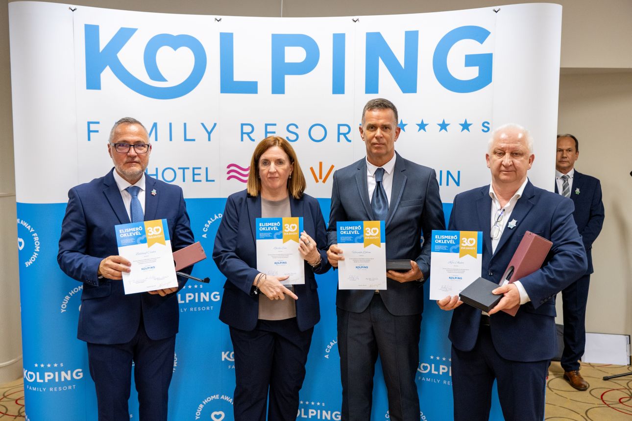 A Kolping jubiláló munkartársai, Fotó: Kolping Family Resort